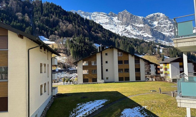 Engelberg Apartment | Nice apartment for 6 people with WIFI, TV and balcony