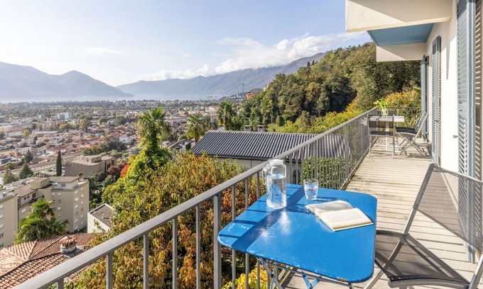 Muralto Apartment | Nice apartment for 6 people with WIFI and balcony