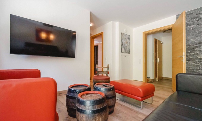 Saalbach-Hinterglemm Apartment | Nice apartment for 8 people with WIFI, TV, terrace, panoramic view and parking