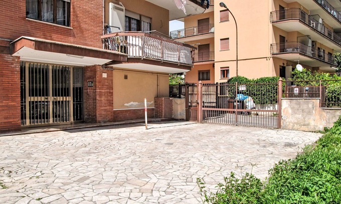 Formia Apartment | Nice apartment for 8 people with WIFI, A/C, TV, balcony, pets allowed and parking