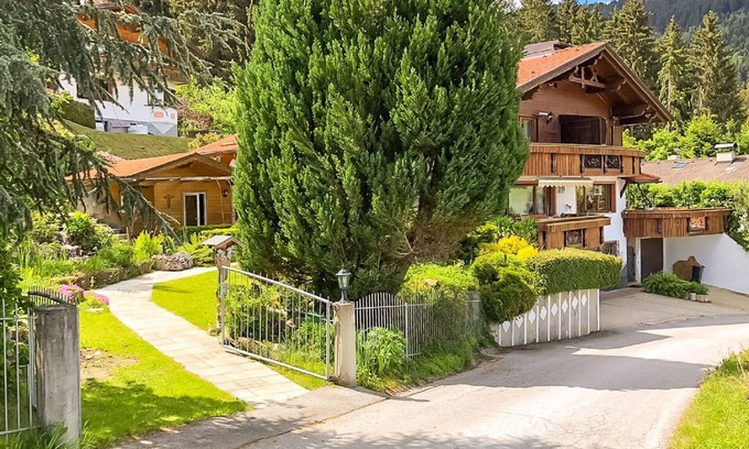 Sellrain Apartment | Nice apartment for 6 people with WIFI, TV and balcony