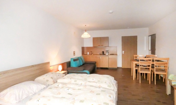 Haidmuhle Apartment | Nice apartment for 4 guests with WIFI, TV and balcony
