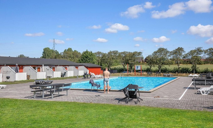 Akirkeby Apartment | Nice apartment in Aakirkeby