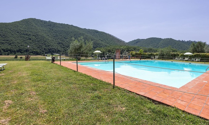 Montegabbione Apartment | Nice Apartment In Biofarm With Pool, Parrano, Italy