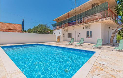Danilo Biranj Apartment | Nice Apartment In Danilo With Wifi