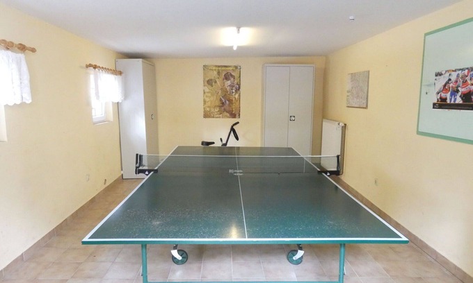 Steinbach-Hallenberg House | Nice apartment in villa for 4 guests with WIFI, TV, patio and parking