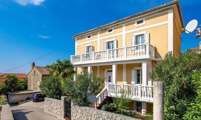 Municipality of Omisalj Apartment | Nice apartment in Omisalj with WiFi