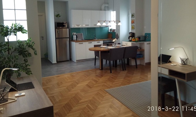 Omonia Apartment | Nice apartment in the heart of Athens
