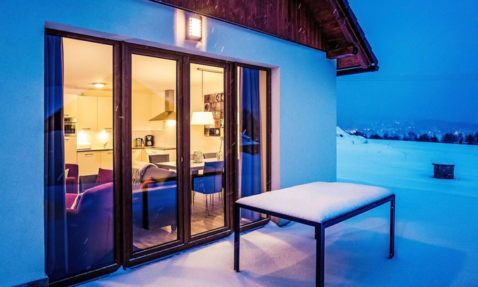 Lipno nad Vltavou House | Nice apartment in villa for 6 people with WIFI, TV, terrace and pets allowed