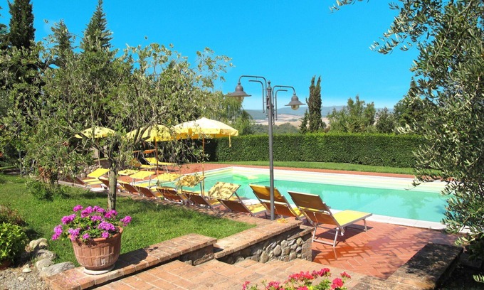 Lajatico Villa | Nice apartment in villa for 2 guests with WIFI, pool, TV, patio and parking