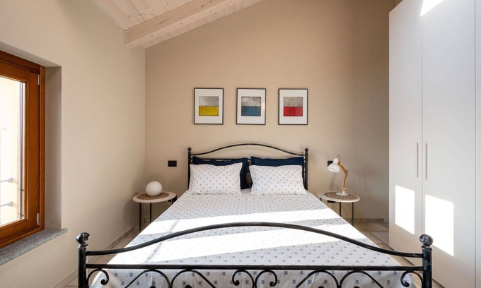 Rocca D'Arazzo Apartment | Nice apartment for 4 people with A/C, WIFI, TV and terrace