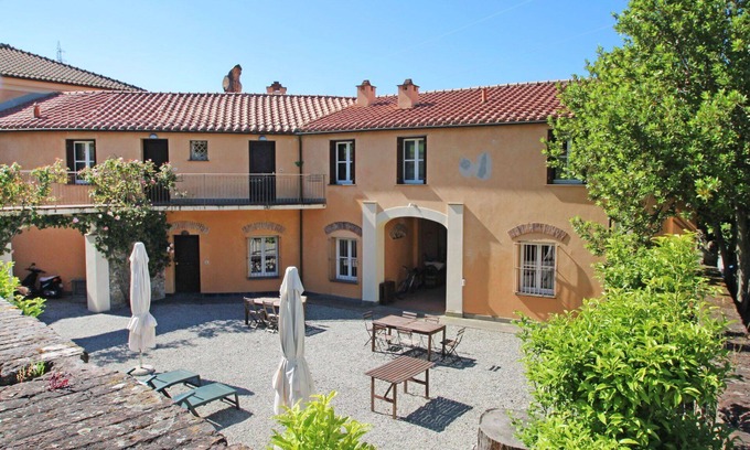 Santo Stefano del Ponte Villa | Nice apartment in villa for 6 people with WIFI, TV and panoramic view