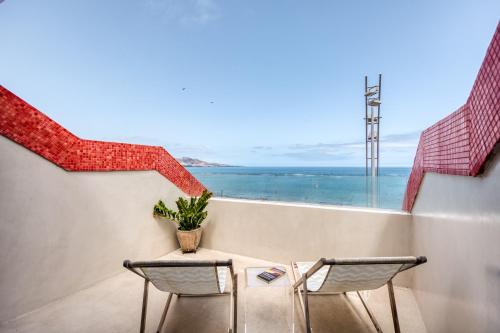 Las Palmas de Gran Canaria House | Nice beach views with terrace By CanariasGetaway