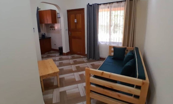 Moshi House | Nice Cottage with Private Garden.