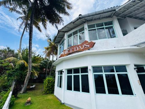 Unawatuna Resort | Nice Days