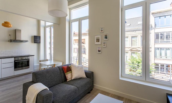South Antwerp Apartment | Nice furnished appartement AAA- location