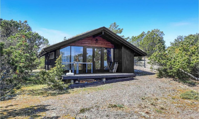 Anholt House | Nice Home In Anholt With Kitchen