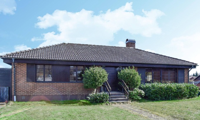 Asarum House | Nice home in Asarum with sauna