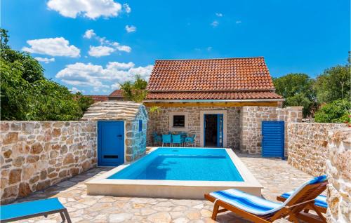 Drnis House | Nice Home In Drnis With Wifi