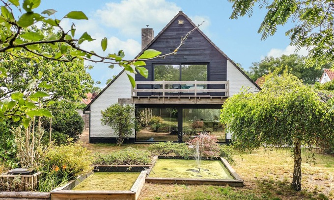 Koksijde House | Nice home in Koksijde with WiFi
