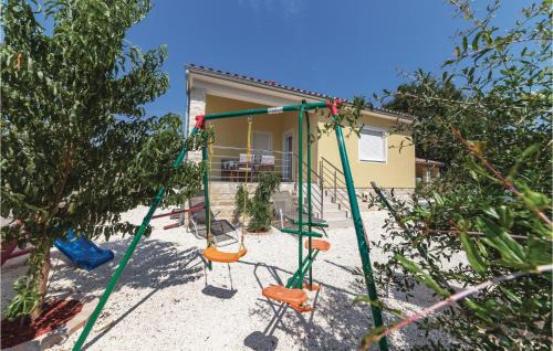 Liznjan House | Nice Home In Liznjan With Wifi