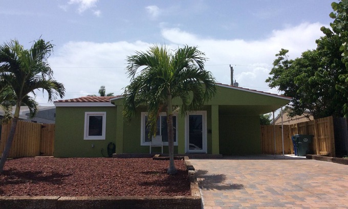 North Andrews Gardens House | Nice House 10 minutes away from the beach.