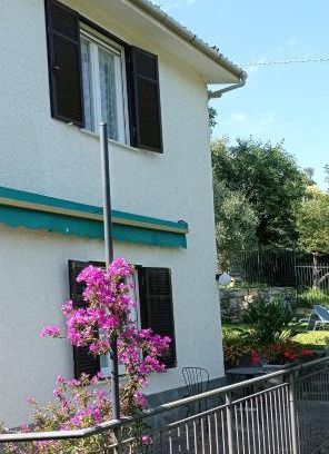 San Lorenzo della Costa Apartment | Nice nest for two S Margherita L. 010054-LT-0405