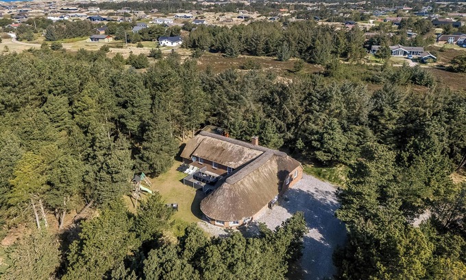 Klegod Strand Cottage | Nice pool house for 12 persons - 1021