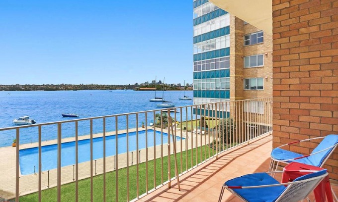 Darling Point Apartment | NICE views Darling Point