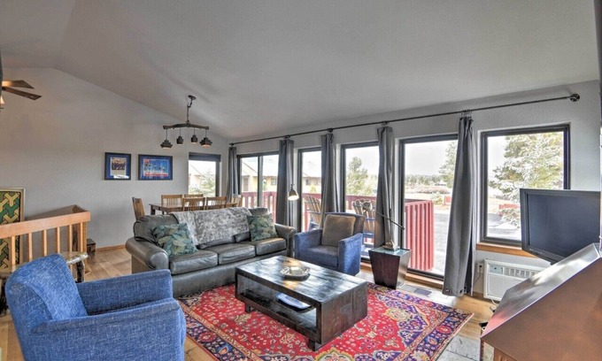 Pagosa Springs Condo | Nicely renovated two bedroom 2 bath Condo with Lake and Mountain Views!