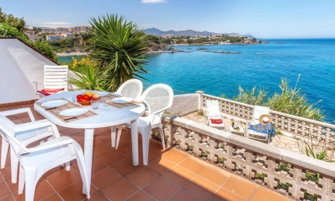 Llanca Apartment | Nicolas by Interhome