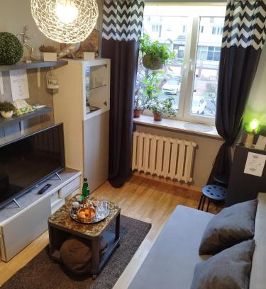 Mokotow House | Niewielki pokój dla jednej osoby lub pary.