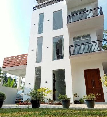 Godagama Apartment | Nilwala Gate wetland Stay