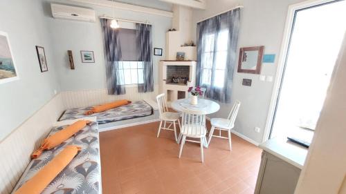 Vathy Apartment | Niriides Apartments & Studio