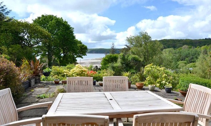 Wiseman's Bridge House | No 2 Sea View in Wisemans Bridge
