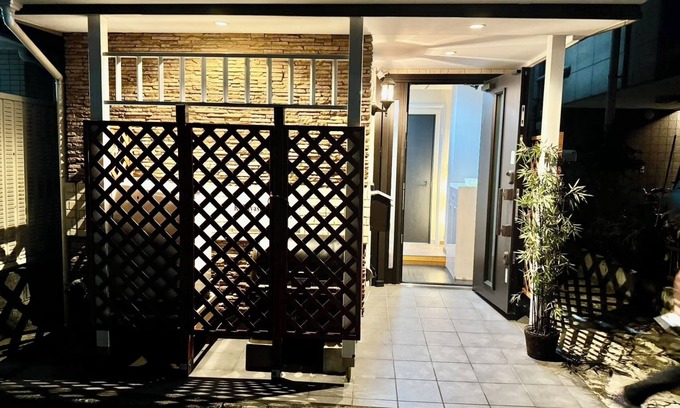 Itabashi House | No need to climb stairs because it is on the first floor! 7 minutes to the station! Spacious and ideal for families and friends traveling together