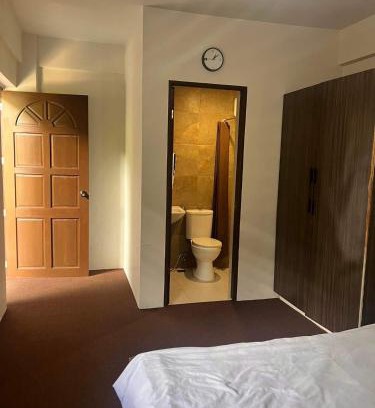 Baguio House | No t Av ailable - Dont boooookkkk