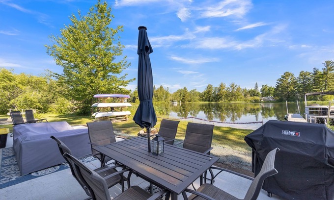 Kalkaska Cottage | Noble Cottage: Unplug, Unwind & Enjoy the Summer Sunshine!