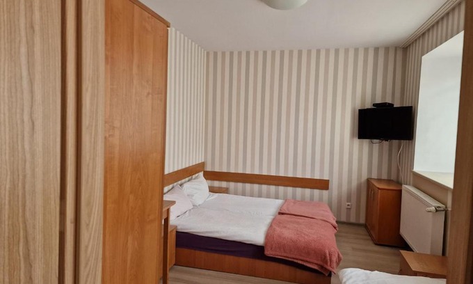 Walbrzych House | Noclegi Ali