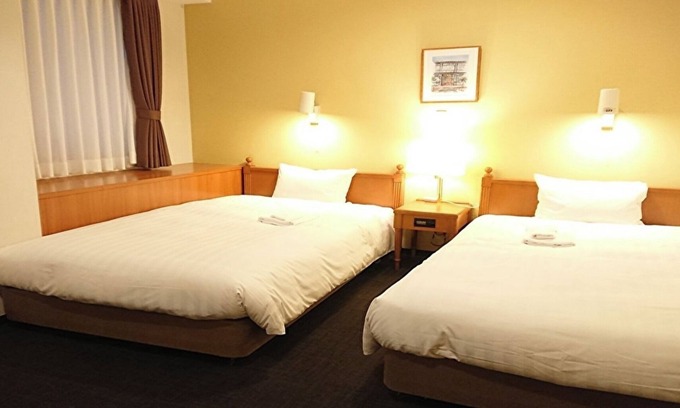 Nankin-machi Hotel | Nonsmoking Twin Breakfast included Smile Valu/Kobe Hyōgo