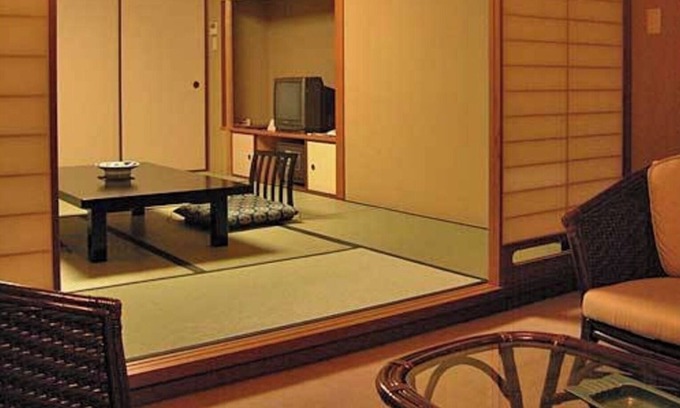 Suma Ward Hotel | NonsmokingFor 4 peopleRinsuitei Breakfast included/Kobe Hyōgo