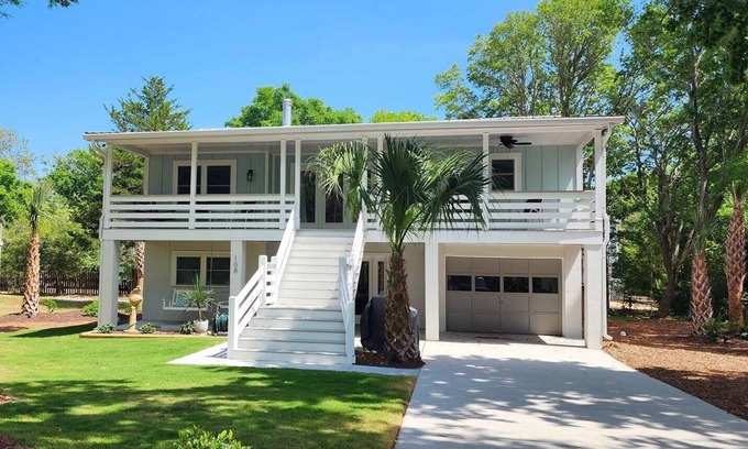 North Litchfield Beach House | North Litchfield Beach - Change of SEAnery - Pet Friendly!