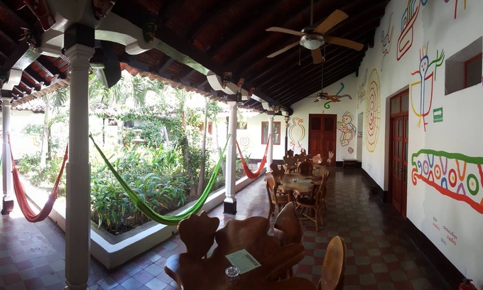 Granada House | NOSOTROS HOSTEL, WHERE YOU WILL FEEL AT HOME IN GRANADA, NICARAGUA