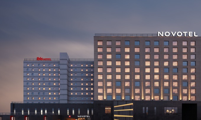 Sholinganallur Hotel | Novotel Chennai OMR Hotel