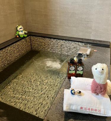 Jiaoxi Bed & Breakfast | Now and Then Hot Spring Inn