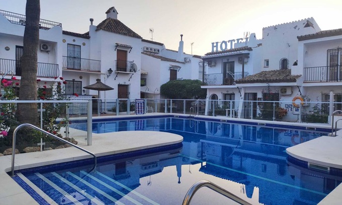 Nerja House | NUEVA NERJA 21 MENYBER