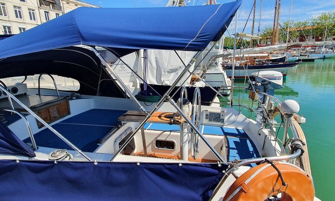 La Rochelle City Centre Boat Rental | Nuits au Port - Voilier à Quai en Cœur de Ville - Westerly