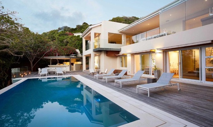 Knysna House | Number Eleven Self-Catering Villa