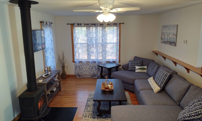 Oak Bluffs House | Oak Bluffs Retreat - The perfect getaway!
