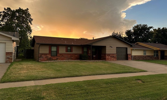 Woodward House | Oaks On Edgewood